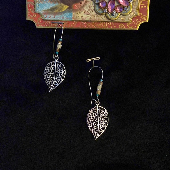 6 Pairs of Spiritual, Tribal, Bohemian Earrings - Picture 5 of 12
